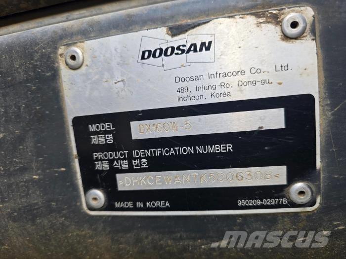 Doosan DX 140 W-5 Kolesové rýpadlá