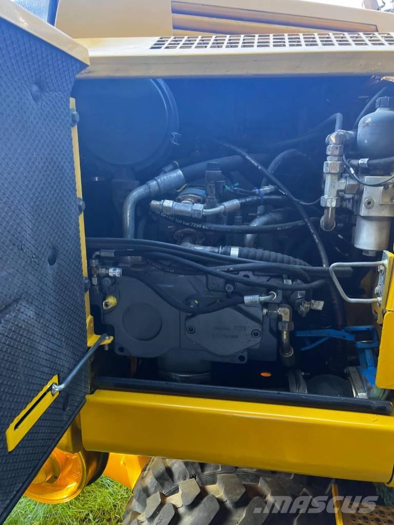 Liebherr A 900 C ZW Kolesové rýpadlá