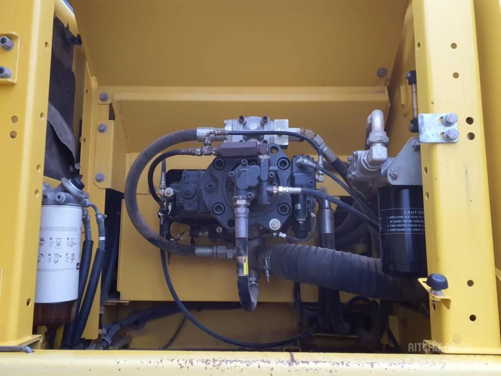 New Holland E 385 C Pásové rýpadlá