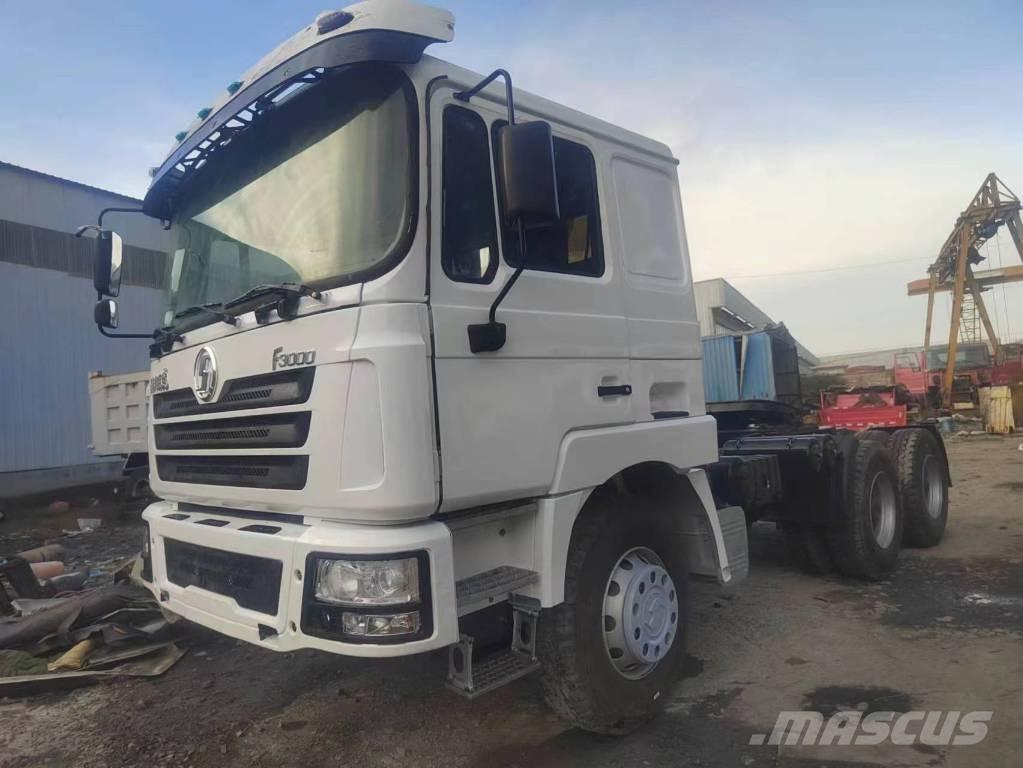 Shacman F3000 6x4 Ťahače