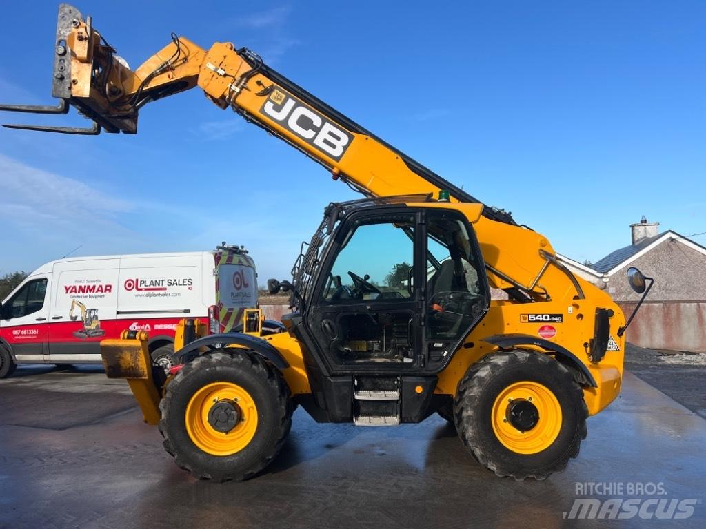 JCB 540-140 Hi Viz Teleskopické manipulátory