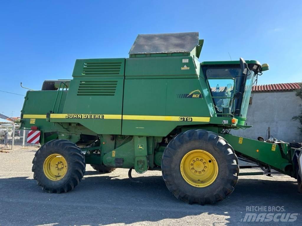 John Deere CTS Rice Kombinované zberacie stroje