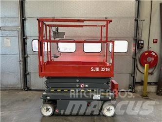 SkyJack SJ 3219 Nožnicové zdvíhacie plošiny