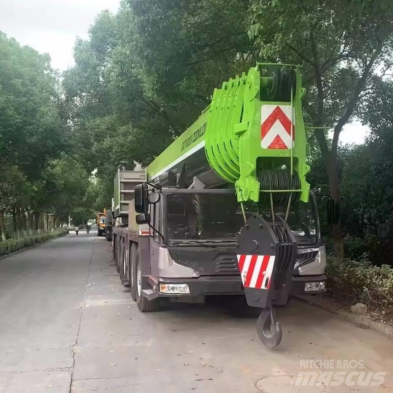 Zoomlion ZAT 1800 V Univerzálne terénne žeriavy
