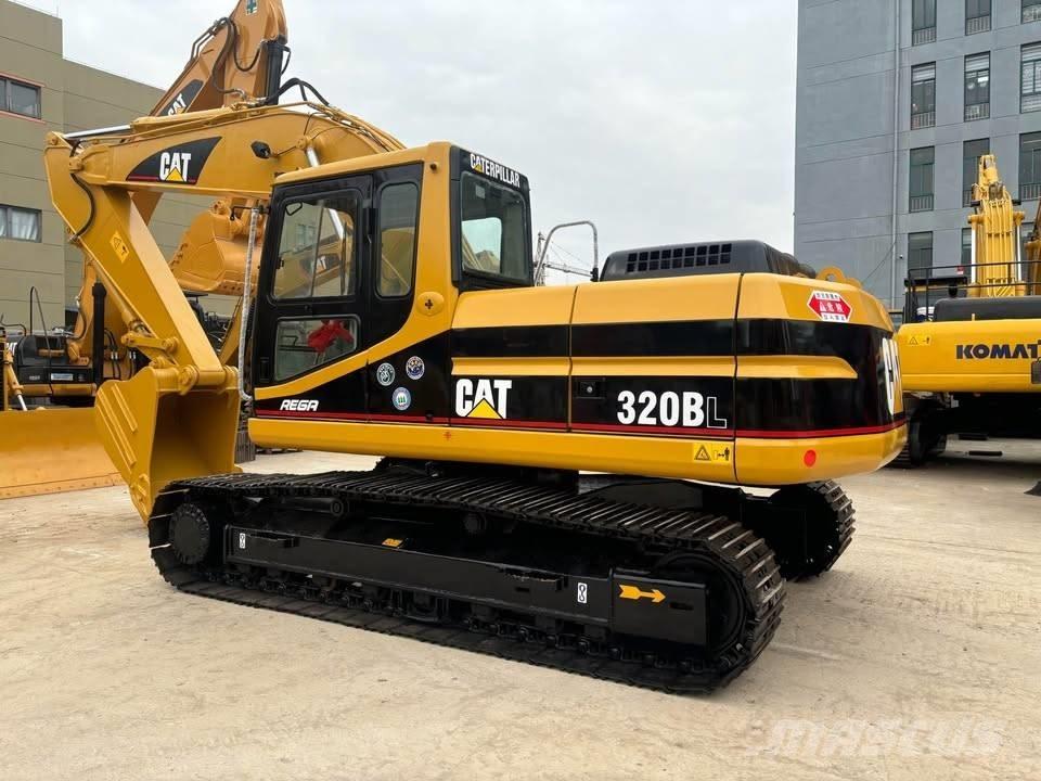CAT 320 B L Pásové rýpadlá