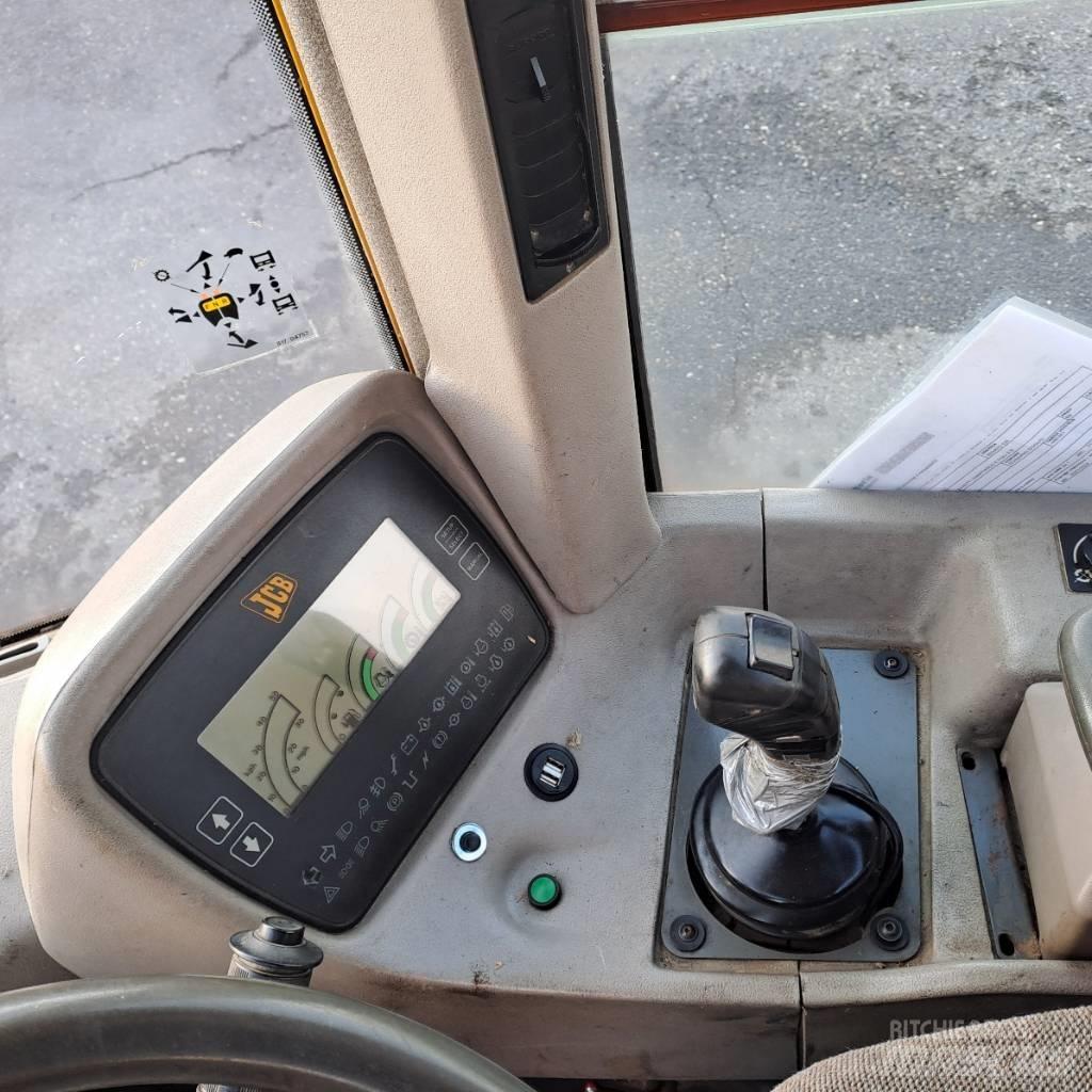 JCB 426 B Kolesové nakladače