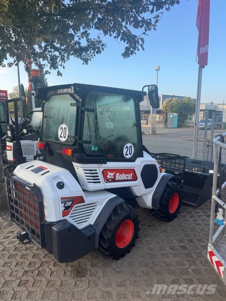 Bobcat L28 Kolesové nakladače