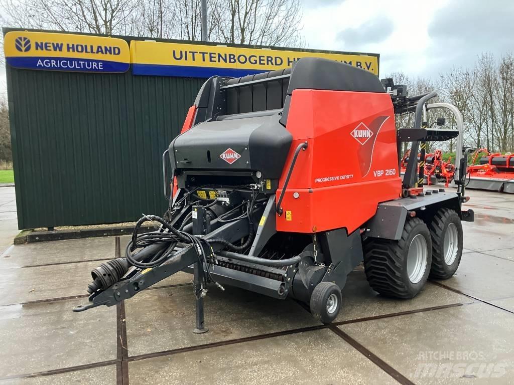 Kuhn VBP 2160 Lisy na okrúhle balíky