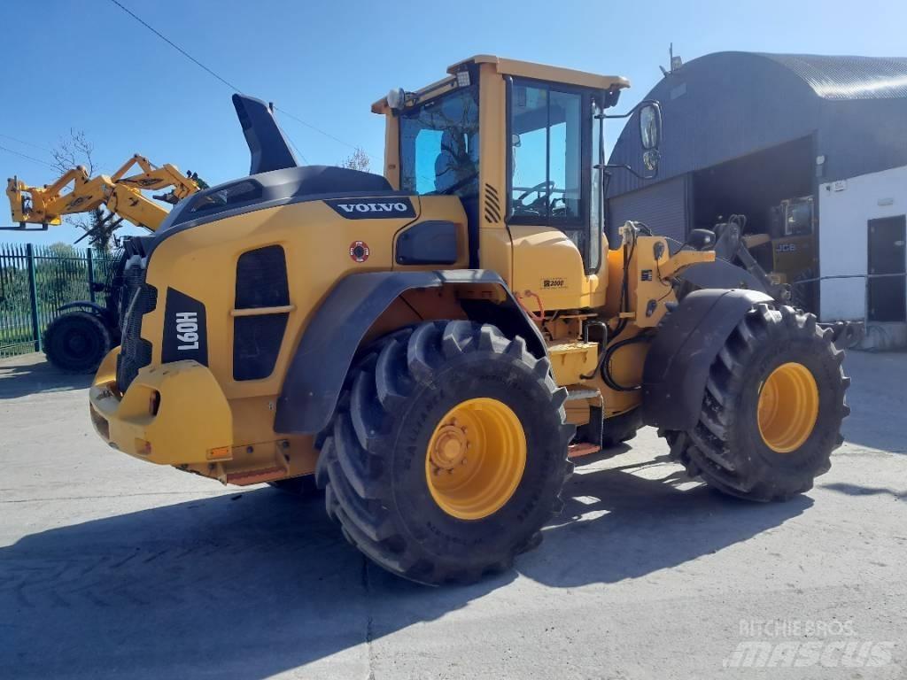 Volvo L 60 Kolesové nakladače