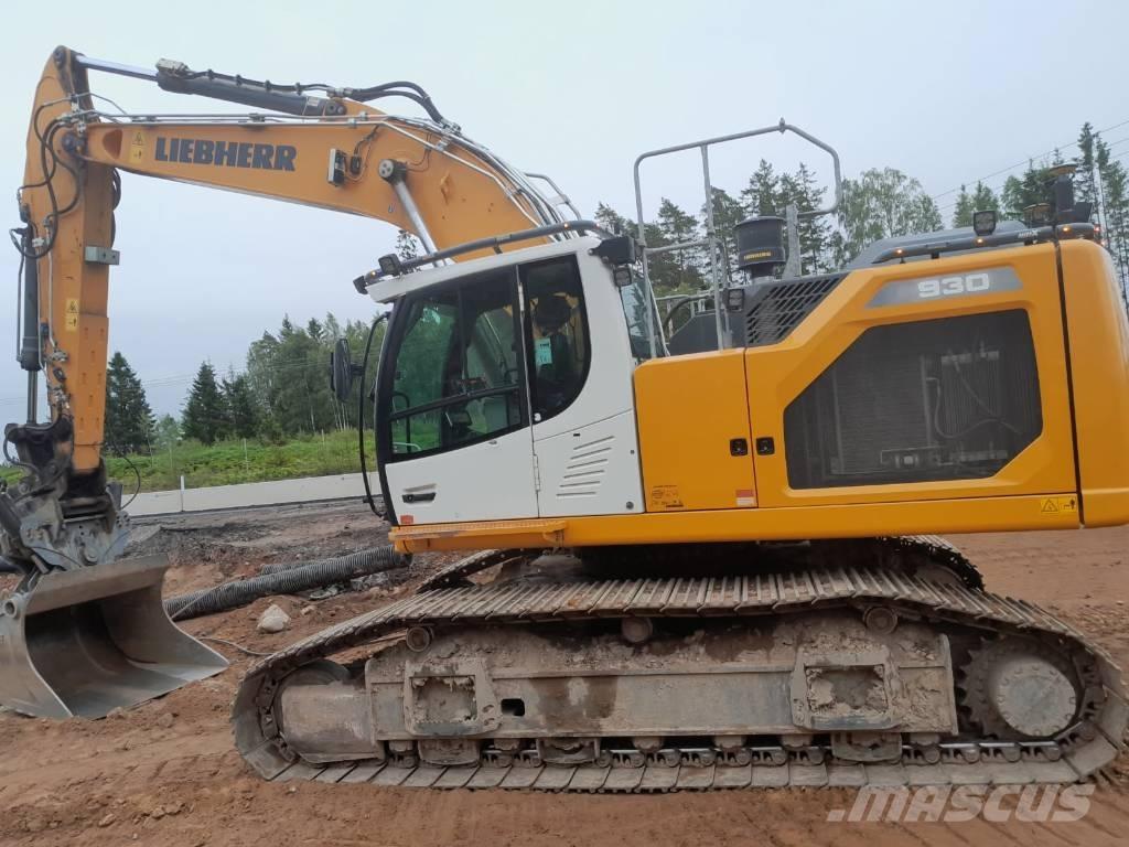 Liebherr R 930 G8 Pásové rýpadlá