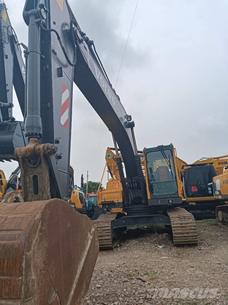 Volvo EC 210 Pásové rýpadlá