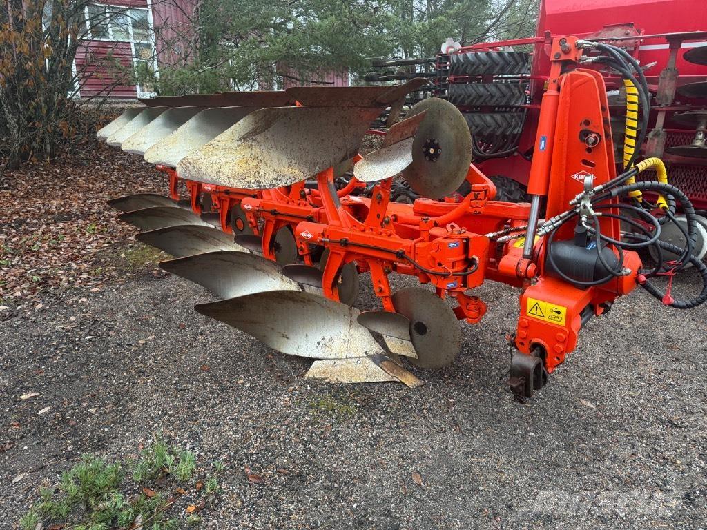 Kuhn Vari-Master 122 Dvojstranné pluhy