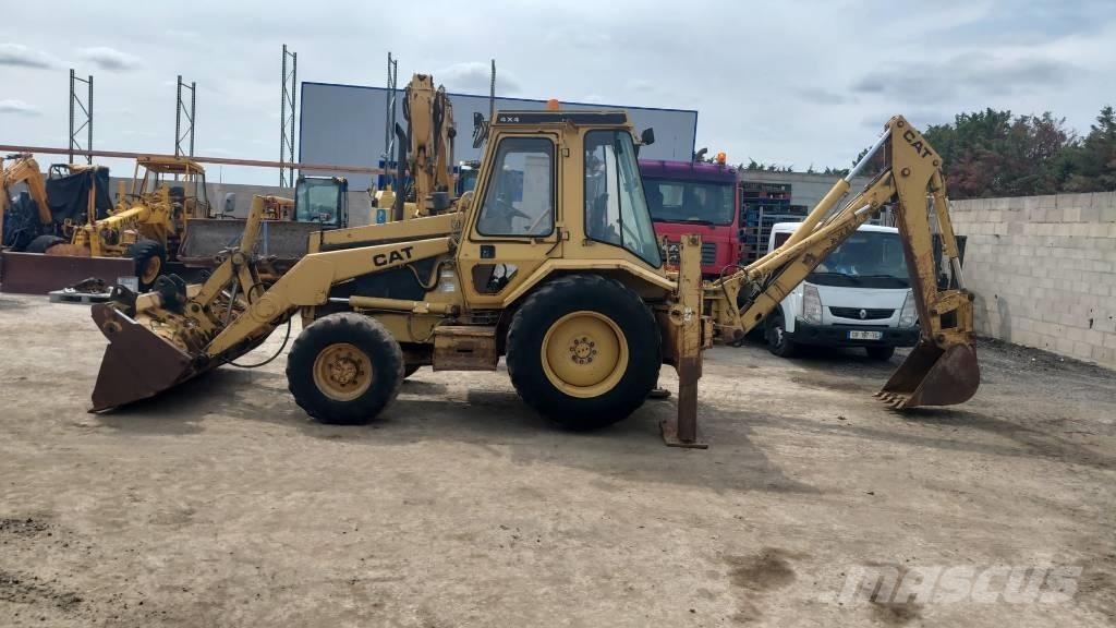 CAT 428 B 4x4 Rýpadlo-nakladače