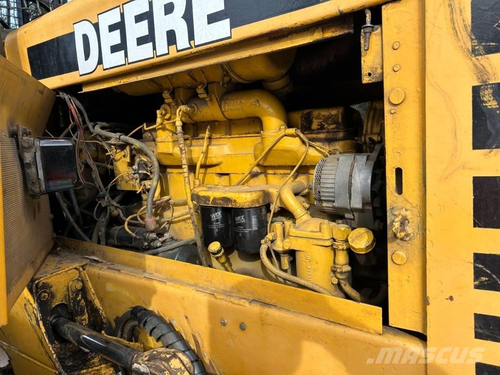 John Deere 640 D Skiddery