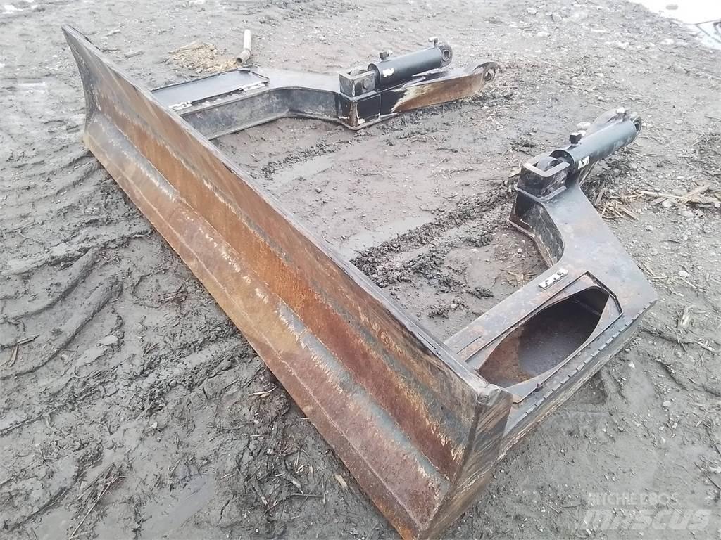 Komatsu 855.1 Ďalšie komponenty