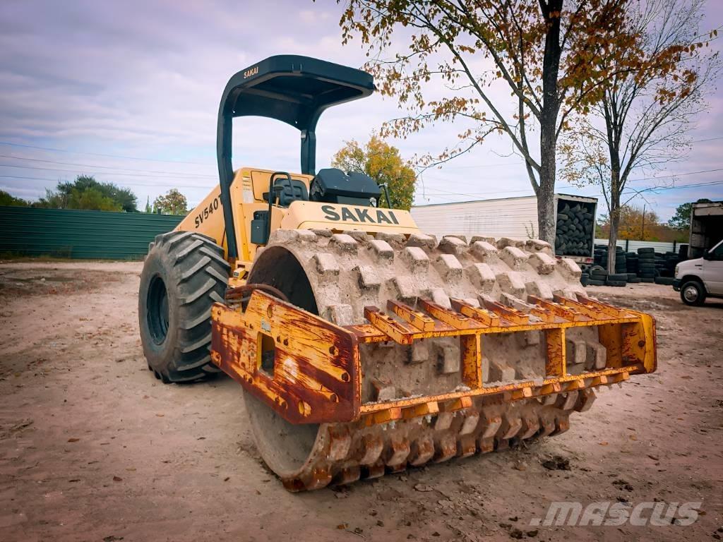Sakai SV 540 T Ťahačové valce