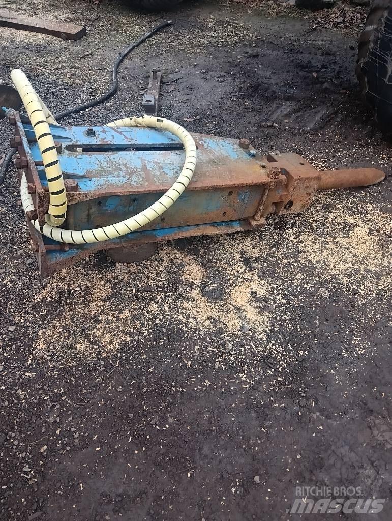  Hüdrohaamer Hydraulické baranidlá na zatĺkanie pilotov