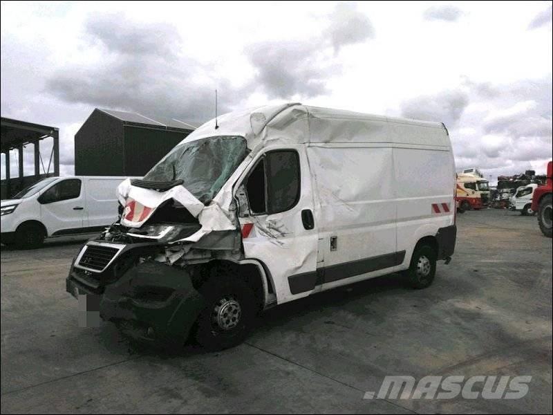 Peugeot BOXER 3 Skriňová nadstavba