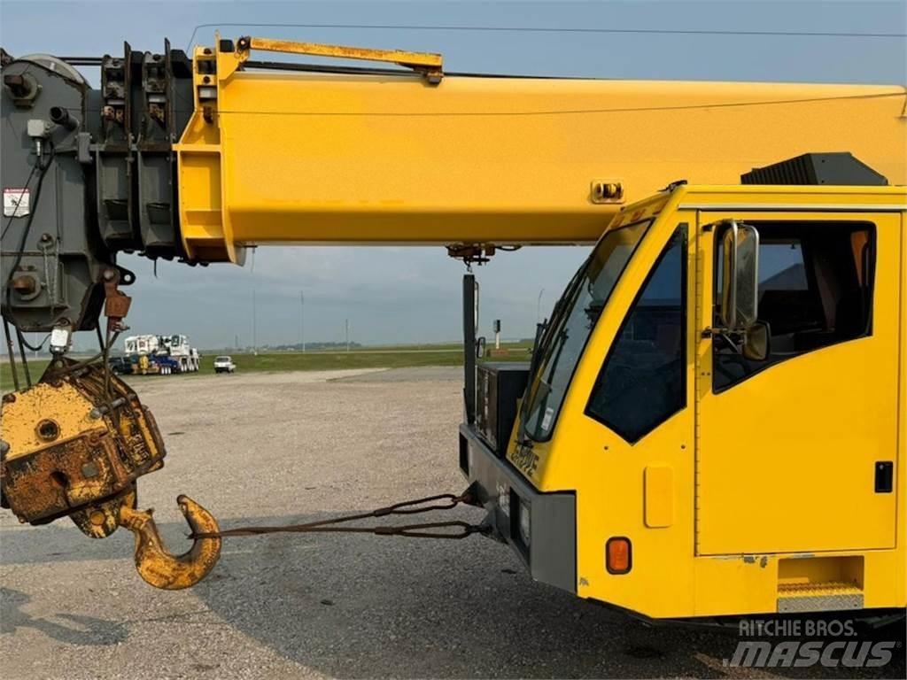Grove TMS800E Pásové žeriavy