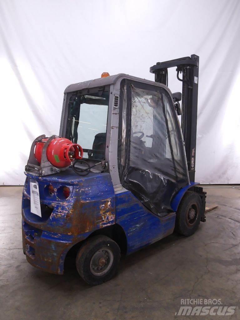 Cesab M325G LPG vozíky