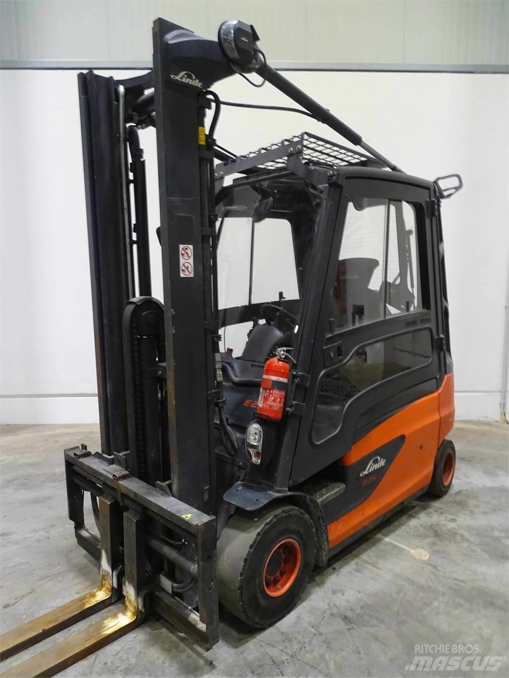 Linde E25L-01 Akumulátorové vozíky