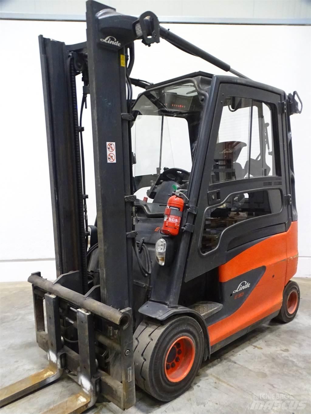 Linde E30HL Akumulátorové vozíky