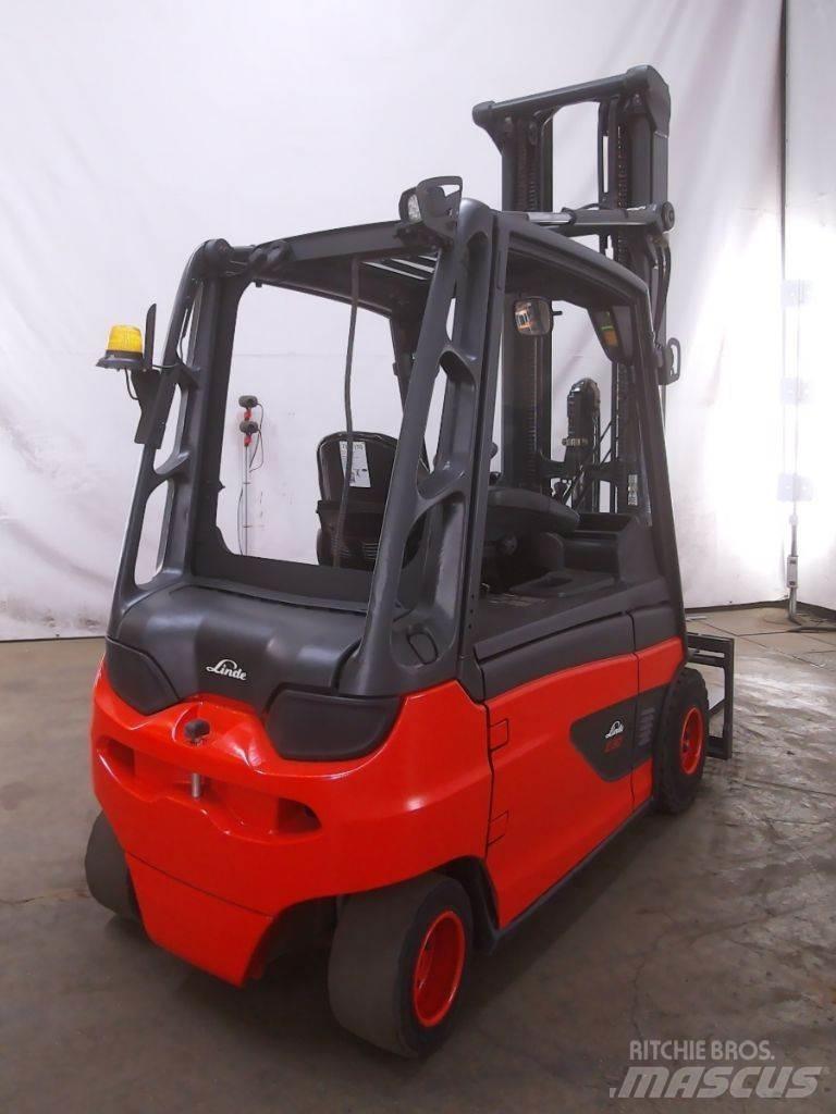 Linde E30L Akumulátorové vozíky