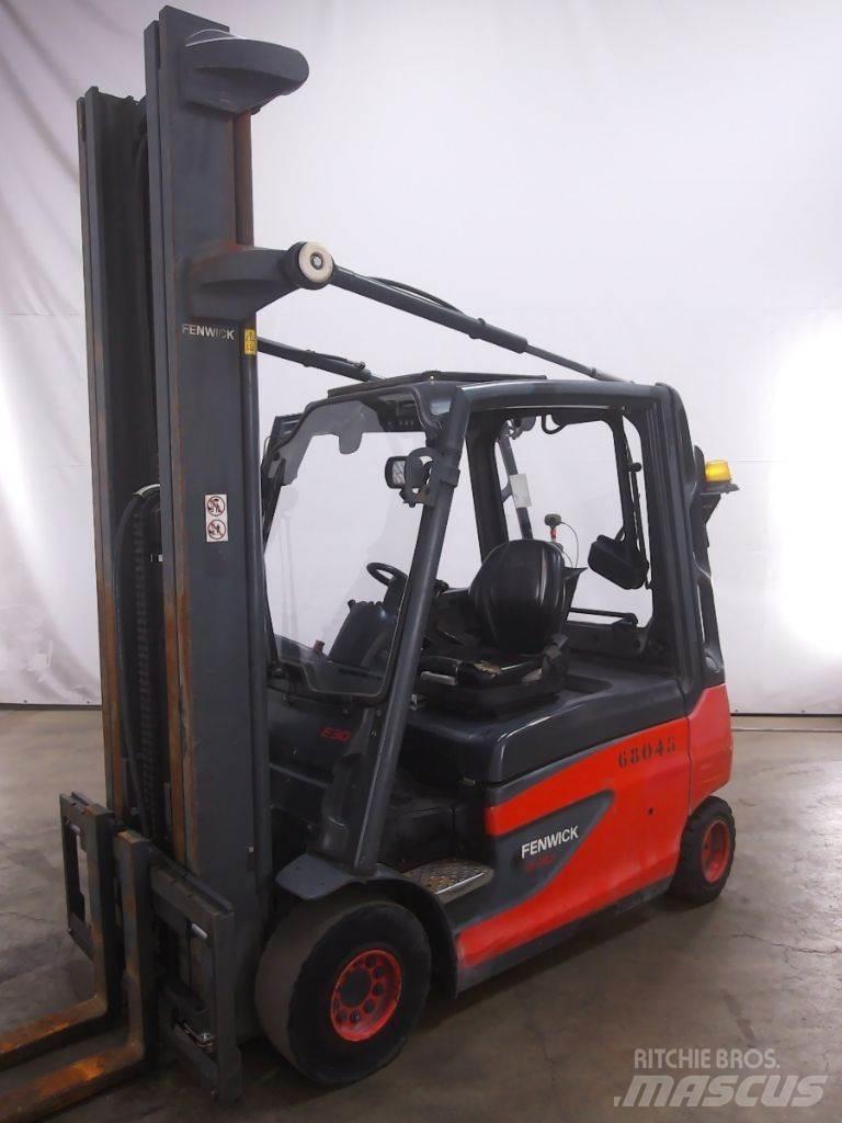 Linde E30L-01 Akumulátorové vozíky