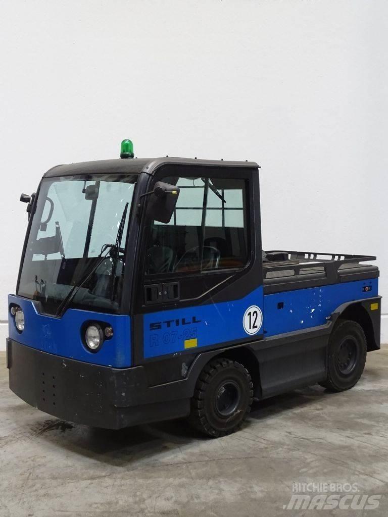 Linde P250 Vlečné vozíky