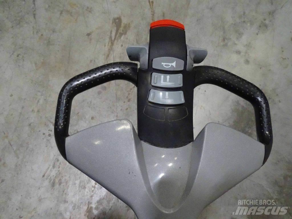 Still EXV14C Ručne vedené vysokozdvižné vozíky