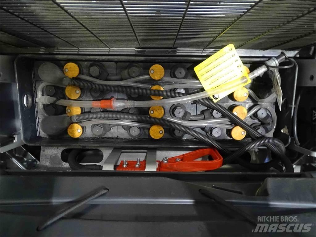 Still EXV16 Ručne vedené vysokozdvižné vozíky