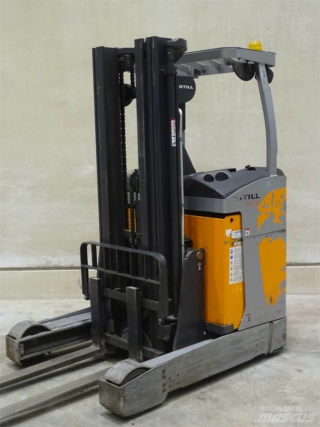 Still FM-X14 Retraky