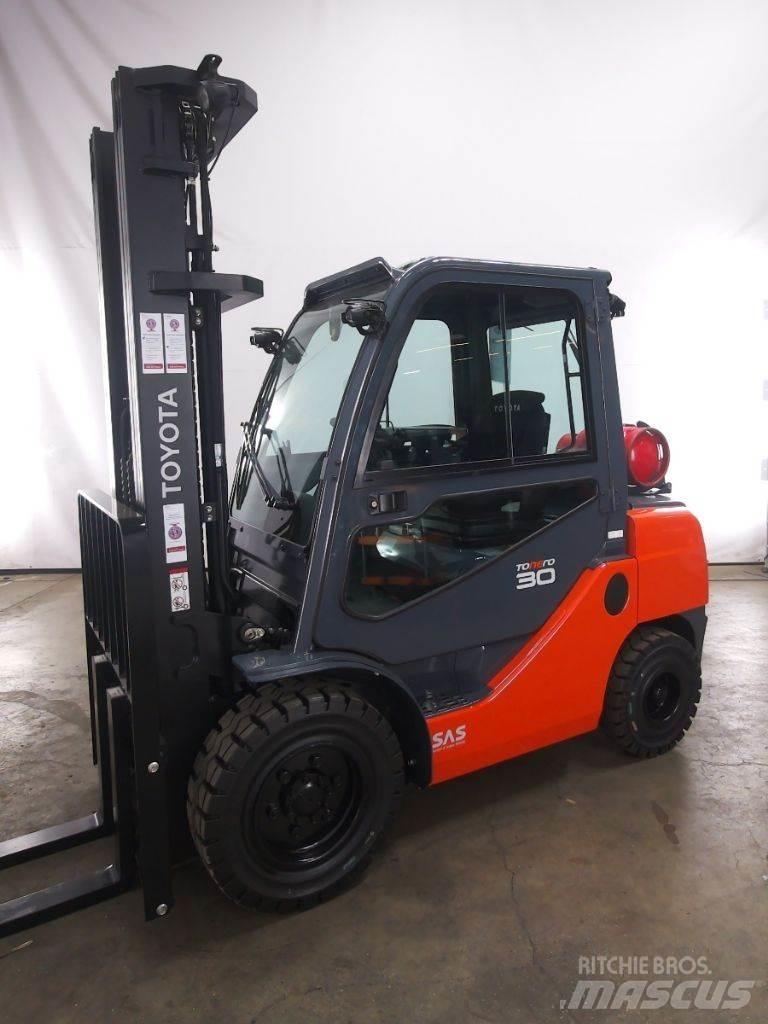 Toyota 02-8FGF30 LPG vozíky