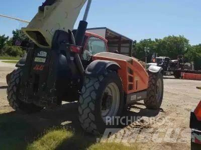 JLG 1255 Teleskopické manipulátory