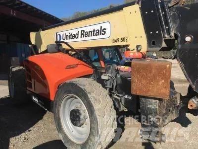 JLG 1255 Teleskopické manipulátory