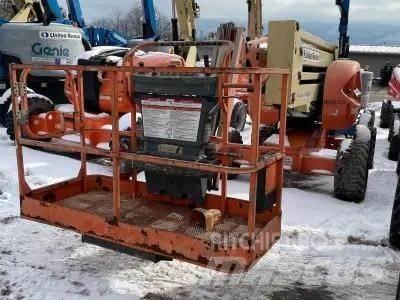 JLG 450AJ Kĺbové plošiny