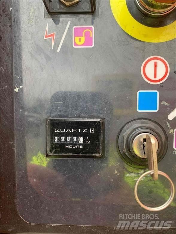 JLG 660SJ Teleskopické plošiny