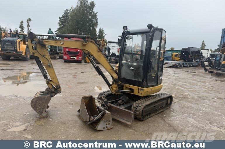 CAT 302.7DCR Mini rýpadlá < 7t