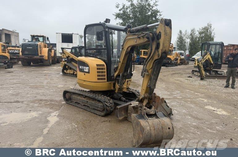 CAT 302.7DCR Mini rýpadlá < 7t