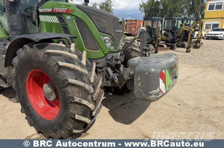 Fendt 724 Vario Traktory