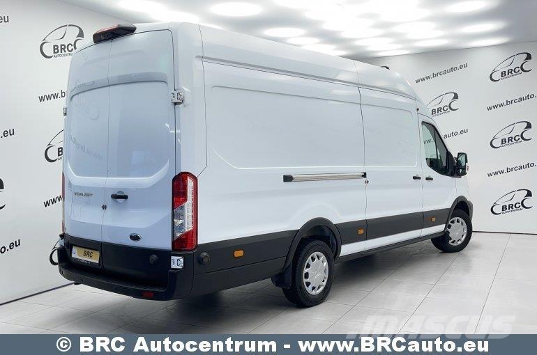 Ford Transit Skriňová nadstavba