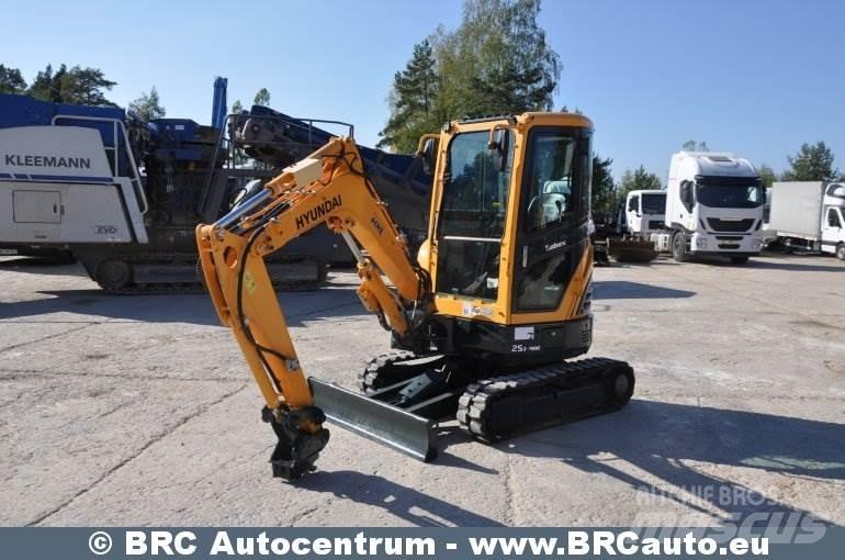 Hyundai R25Z-9AK Mini rýpadlá < 7t