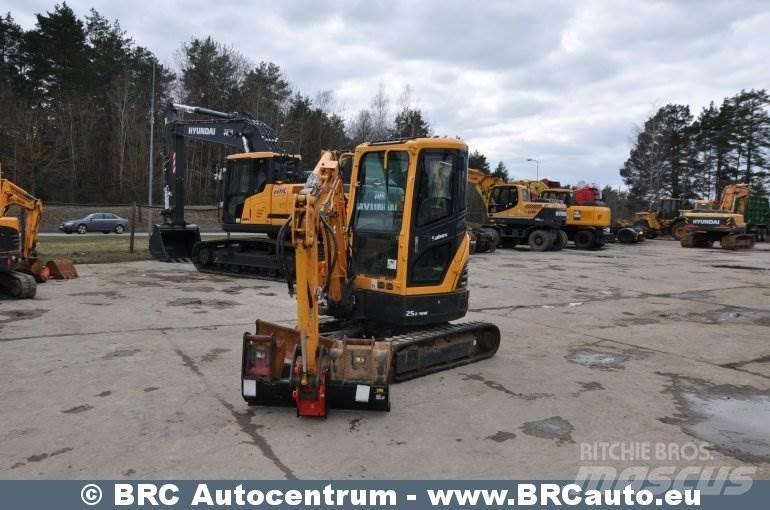 Hyundai R25Z-9AK Mini rýpadlá < 7t