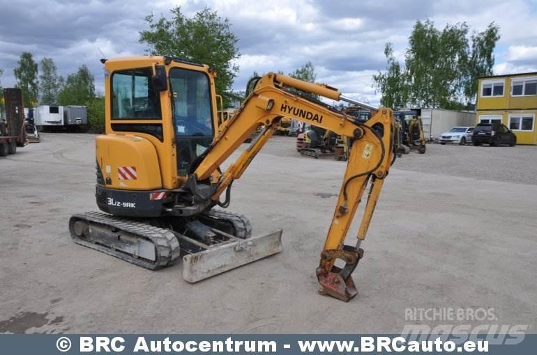 Hyundai R30Z-9AK Mini rýpadlá < 7t