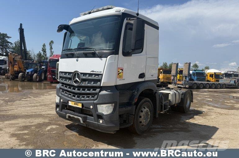 Mercedes-Benz Arocs Ťahače