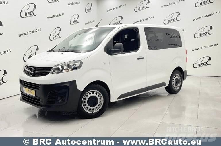 Opel Vivaro Minibusy