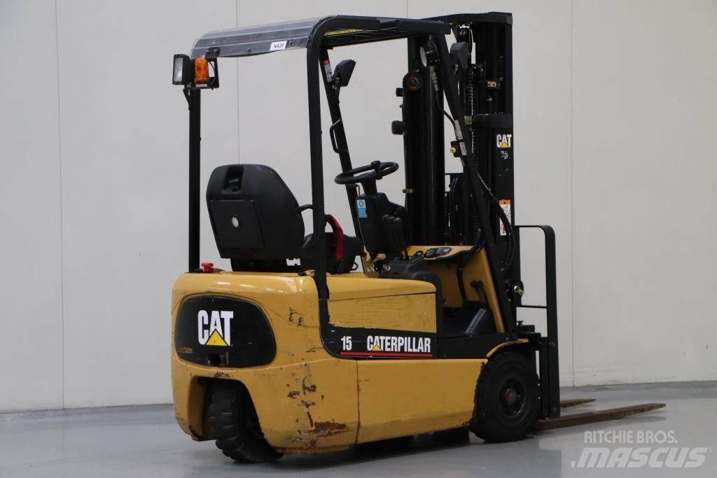 CAT EP15KRT Akumulátorové vozíky