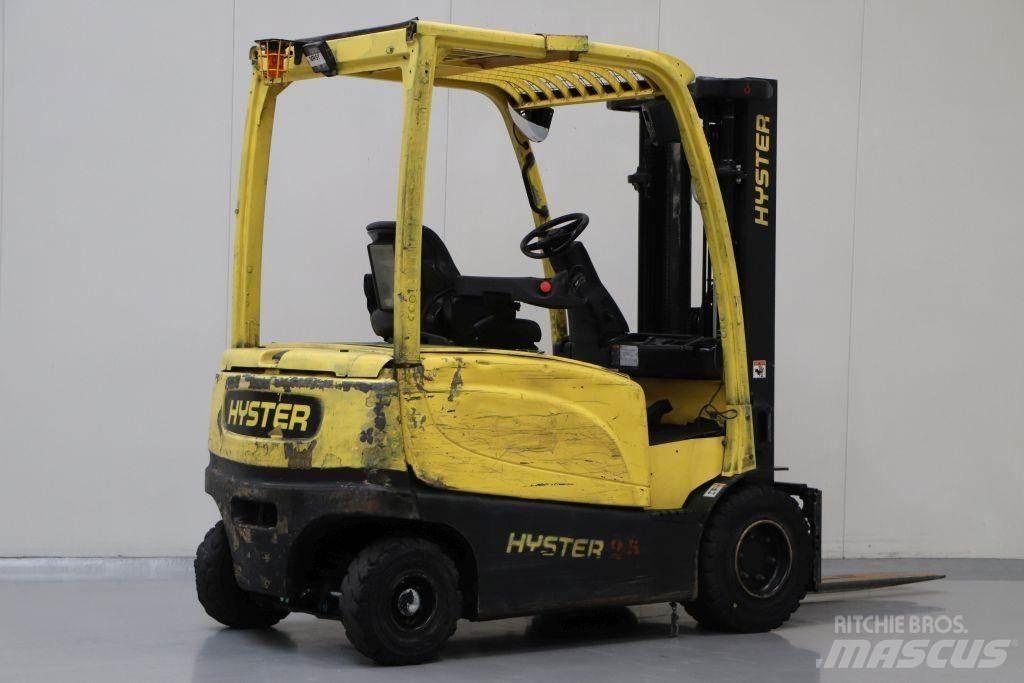 Hyster J2.5XN Akumulátorové vozíky