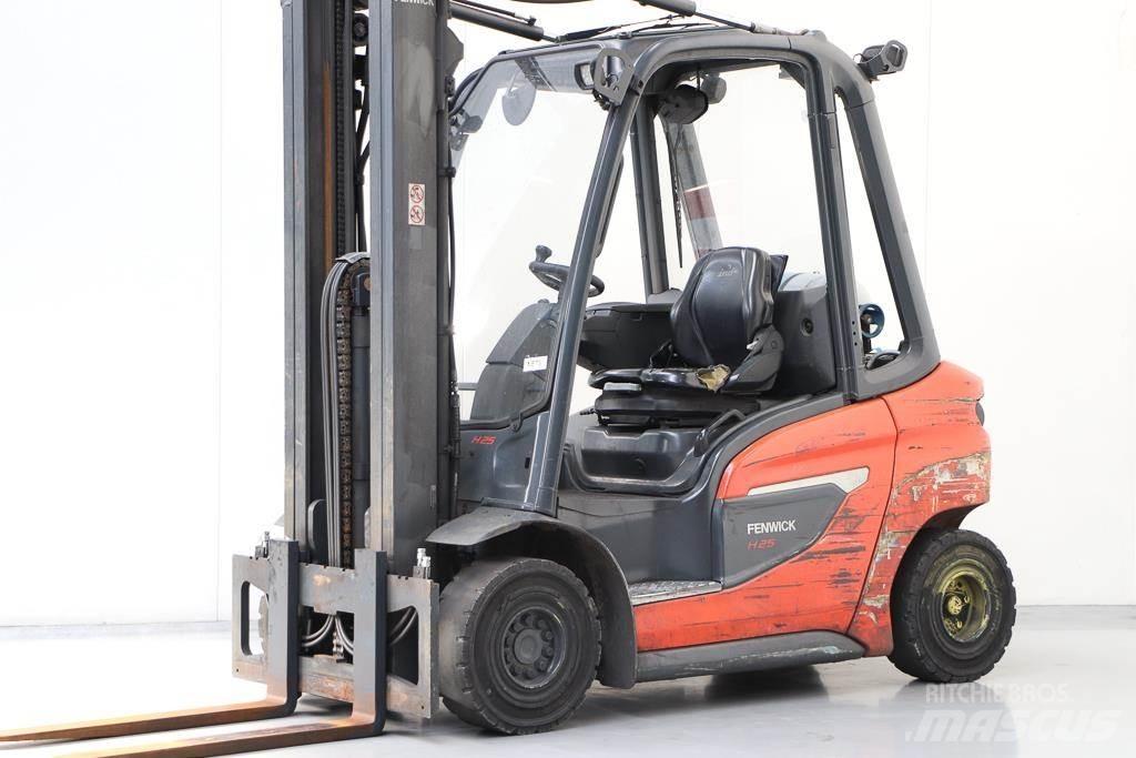 Linde H25T-01 LPG vozíky
