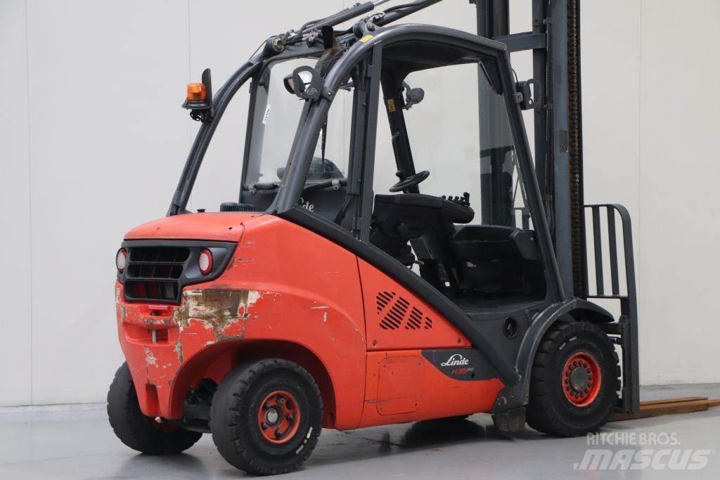 Linde H35D-02 Dieselové vozíky
